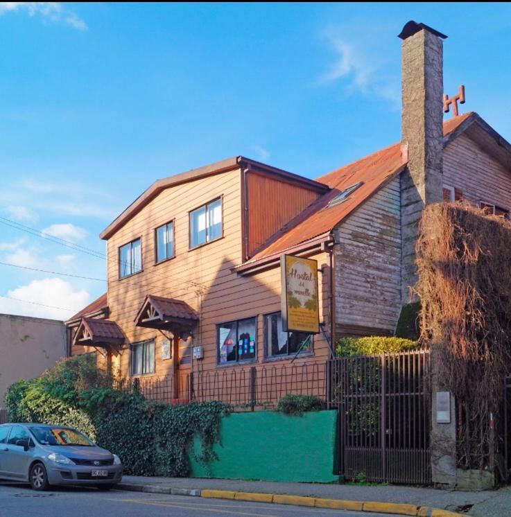 וולדיביה Hostal Del Muelle מראה חיצוני תמונה